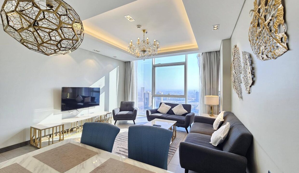 Ultra-Luxury 1BR Apartment Opposite City Centre