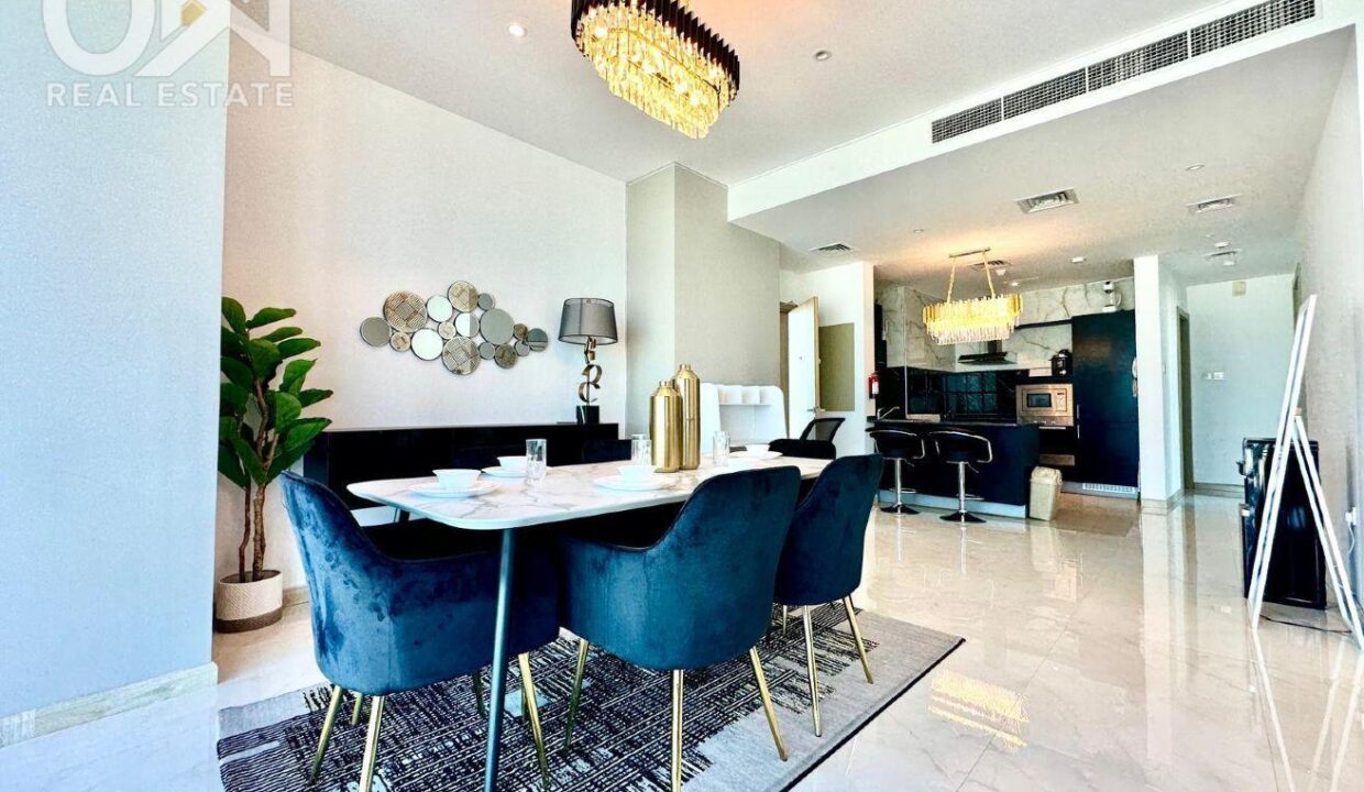 waterfront - prime location - renovated - modern