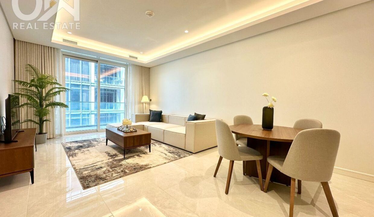 MODERN AND SPACIOUS BRAND NEW APARTMENT