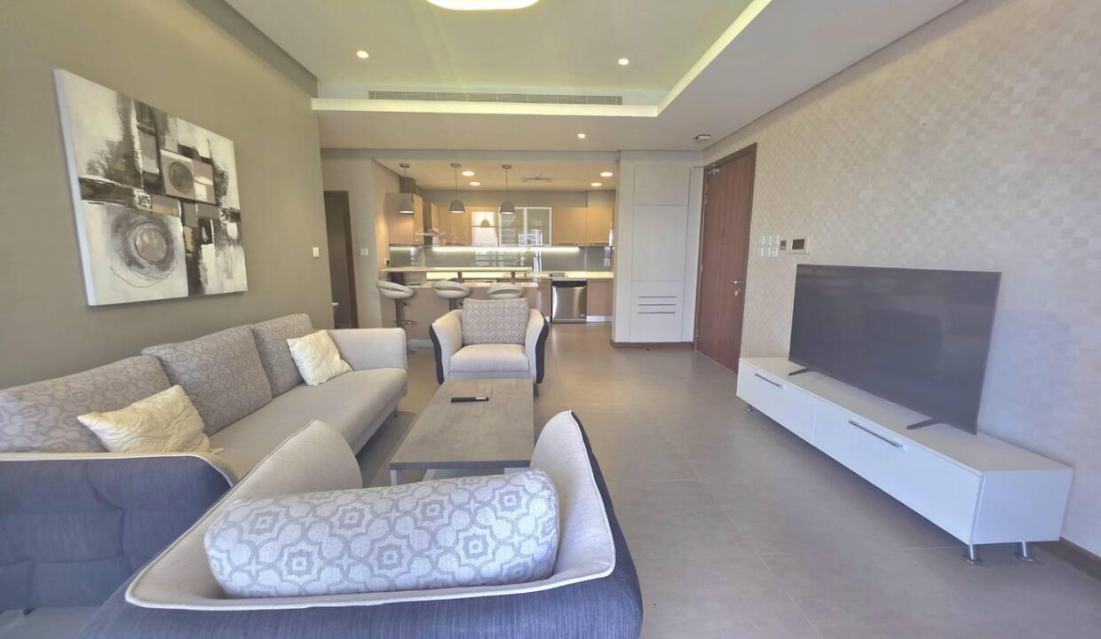 Elegant 1BR Apartment in Prime Seef Location