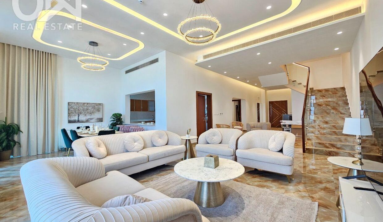 Ultra Luxury 4BR Duplex with Stunning Sea View