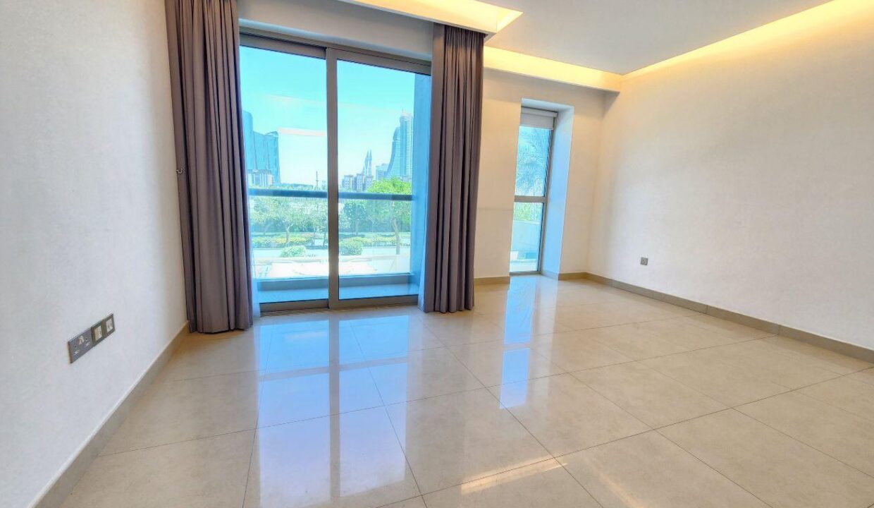 PEACEFUL | SECURE | ISLAND LIFESTYLE** | SPACIOUS