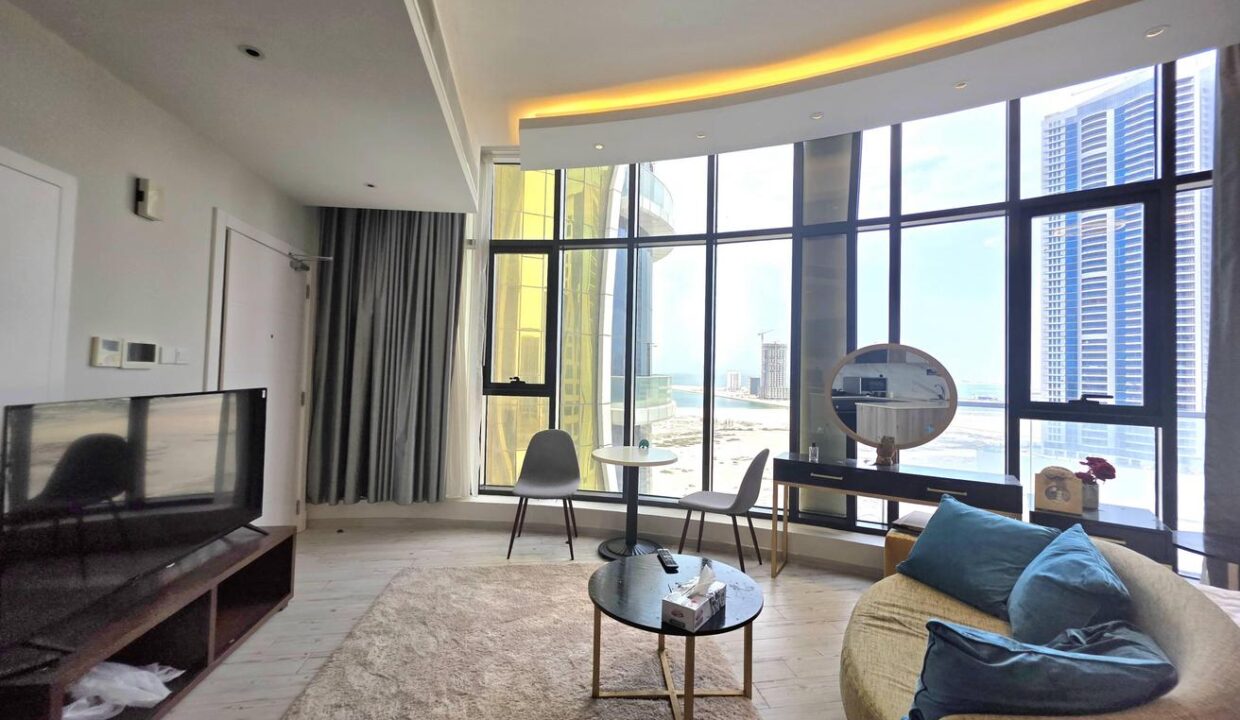 PRIME LOCATION | BRIGHT | HOT DEAL | ALL INCLUSIVE