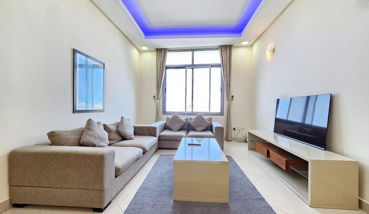 Hot Deal | 1 Month Free | Family | Spacious | cozy