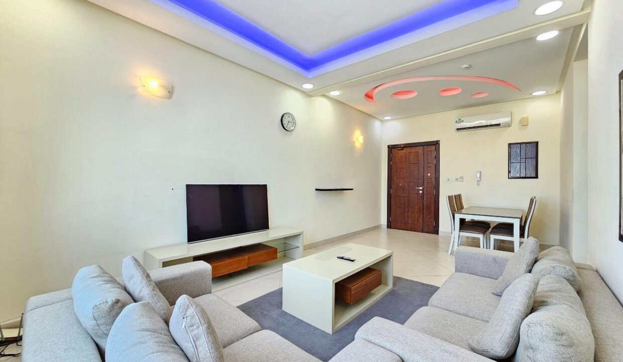 Hot Deal | 1 Month Free | Family | Spacious | cozy