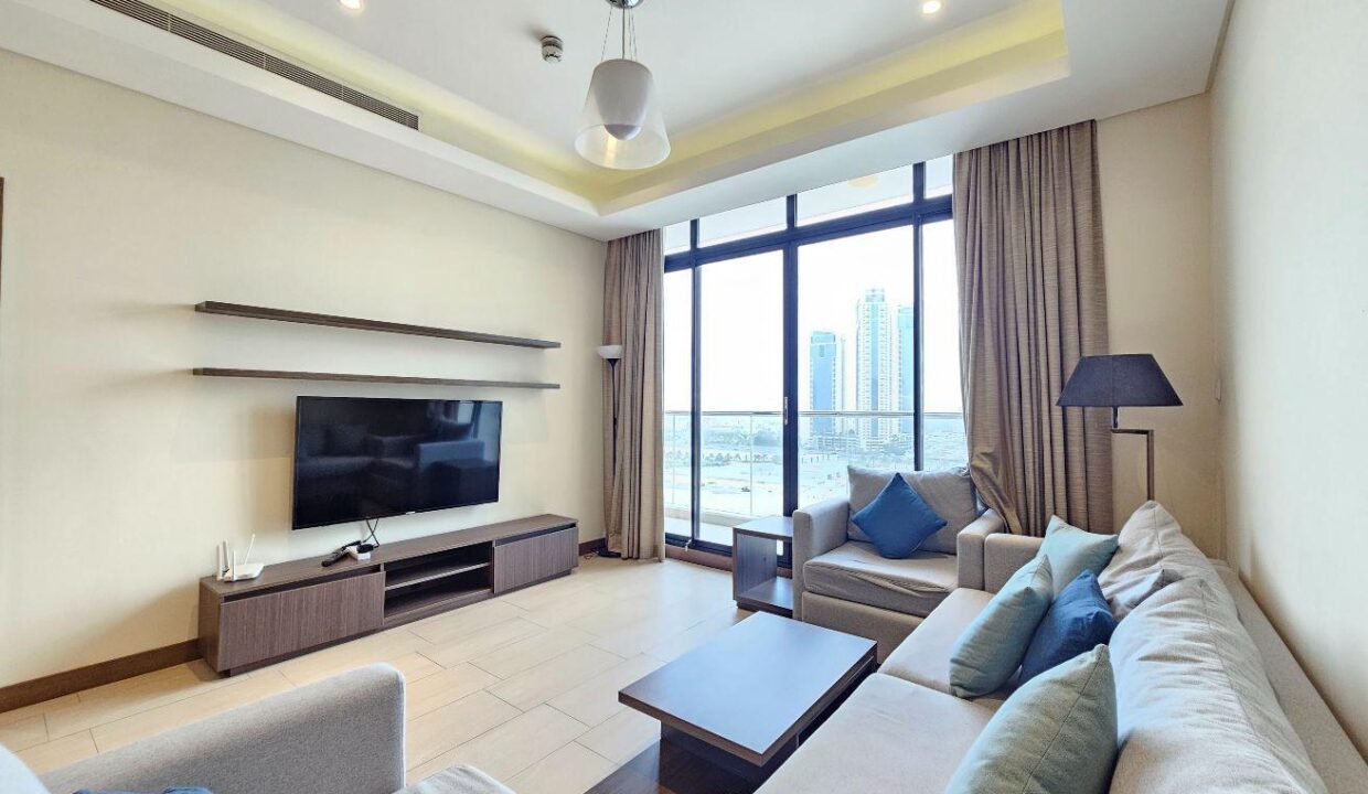 Luxury 1BR in Seef with Sea View Opp City Centre