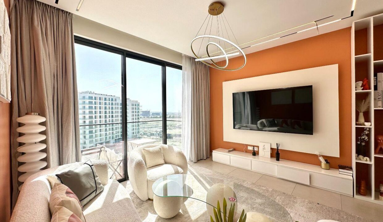 BEACH ACCESS / AMAZING FURNITURE
