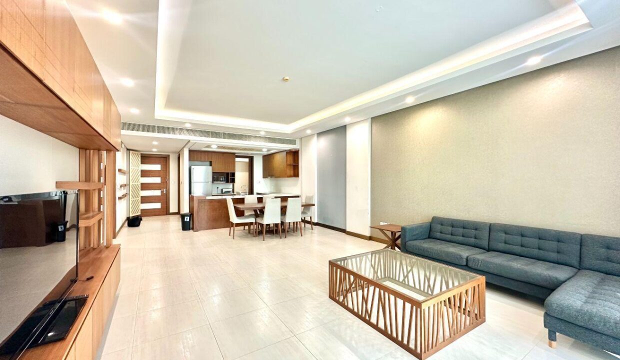 SPACIOUS AND MODERN / INCLUSIVE / BEST COMMUNITY