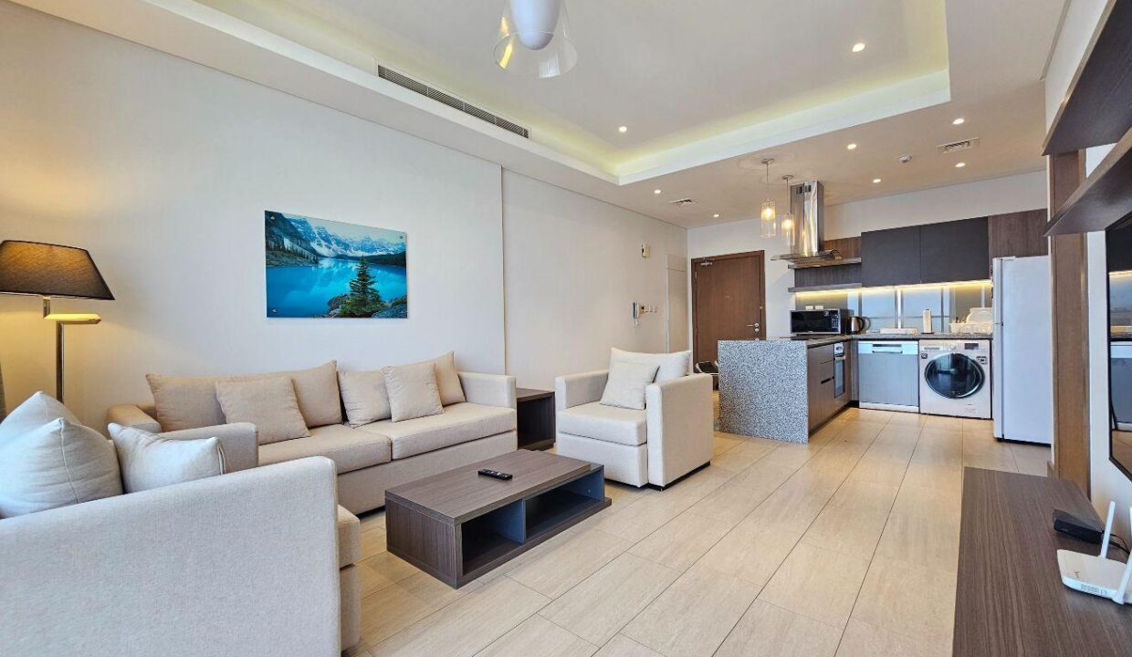 Hot Deal Sea View 1BR Opp City Centre Seef WiFi