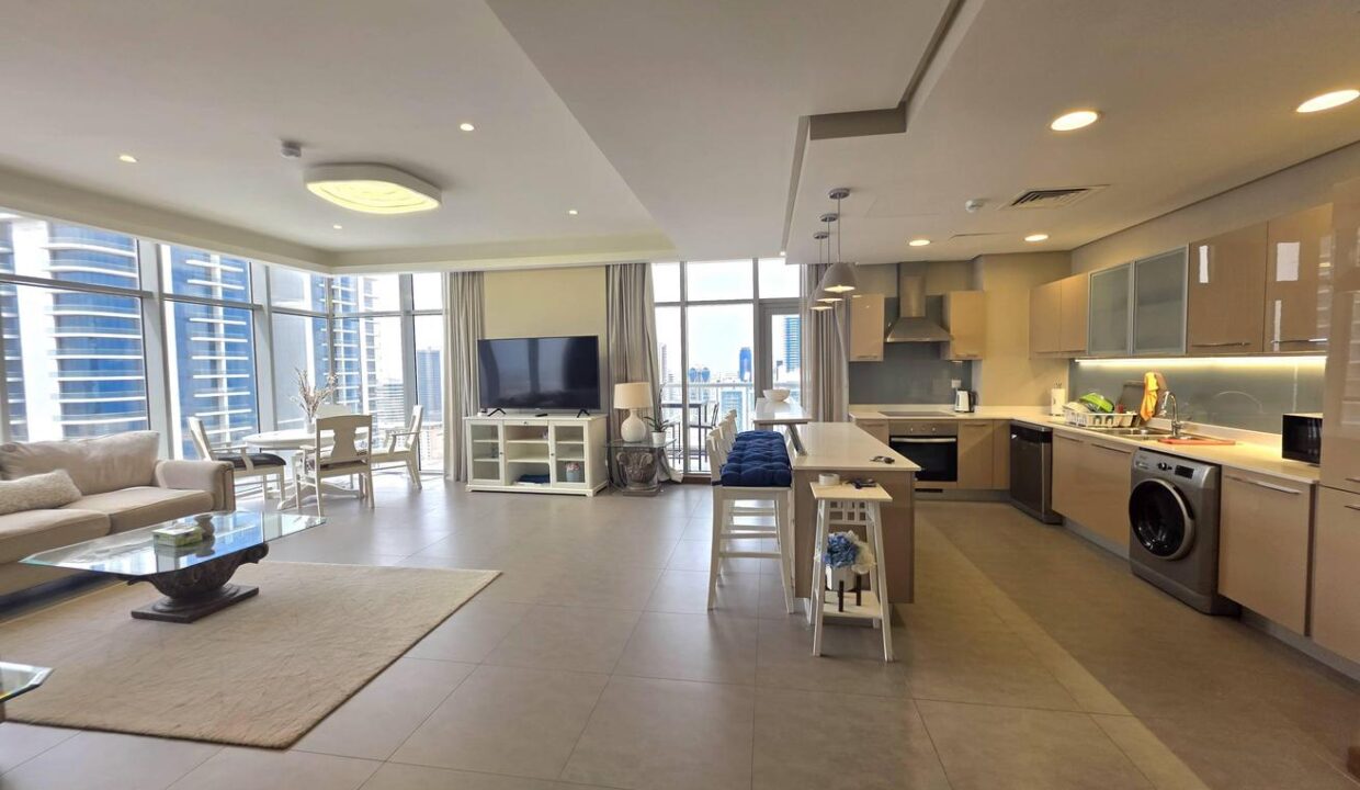 Cozy - Fully Furnished Apartment in Prime Location