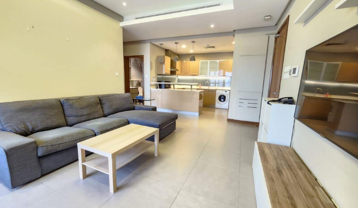 hot deal? &Top Amenities| balcony | prime location