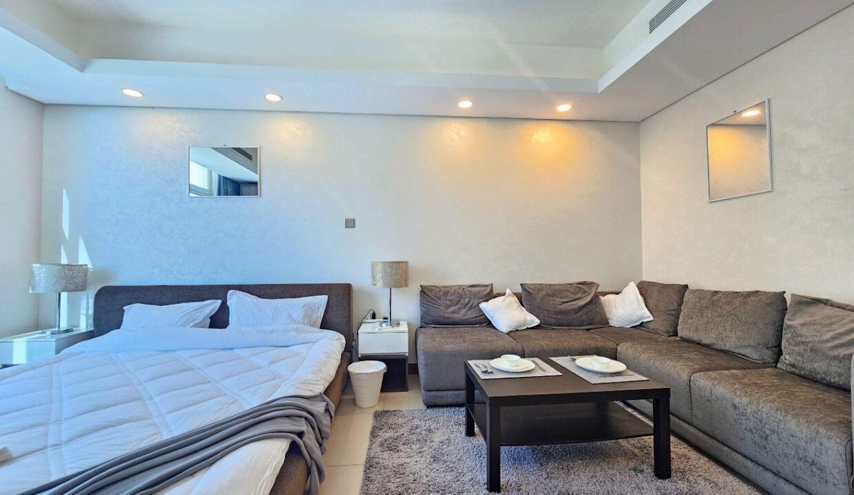 Walk to RCSI | Student Friendly | Spacious Studio