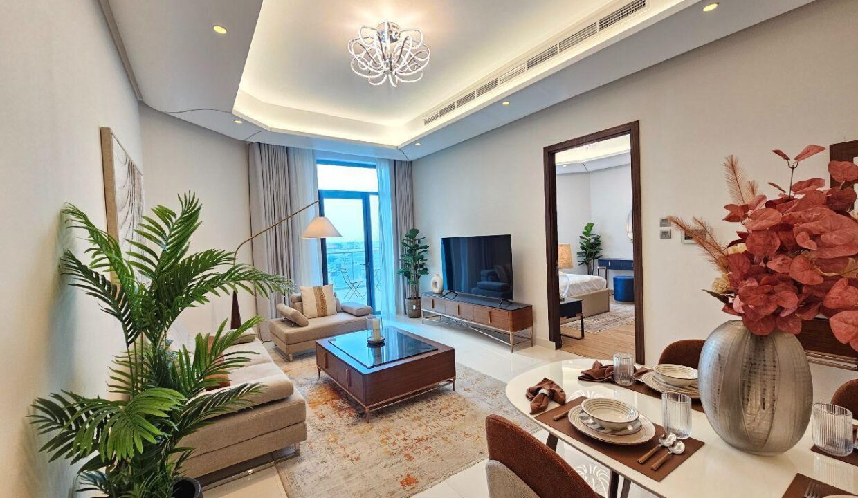 Brand-New Luxury 1BR | All Inclusive | Dana Mall