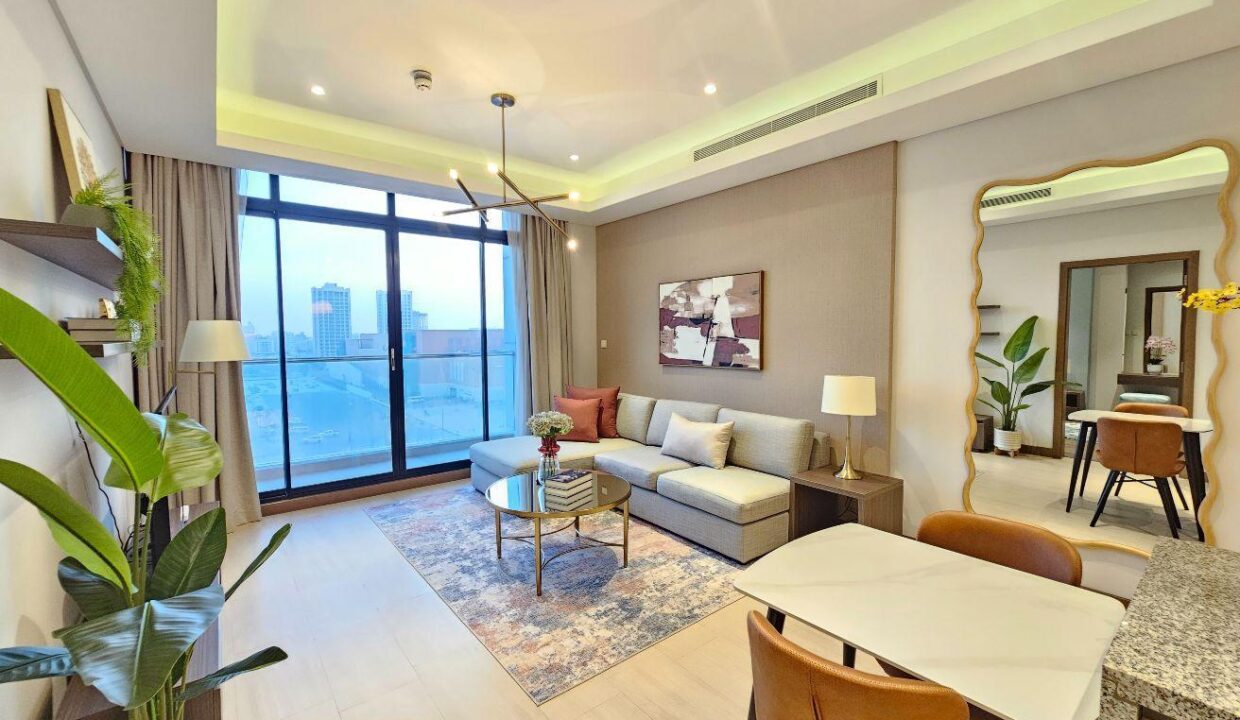 Luxury Sea View | All Inclusive | Opp. City Centre