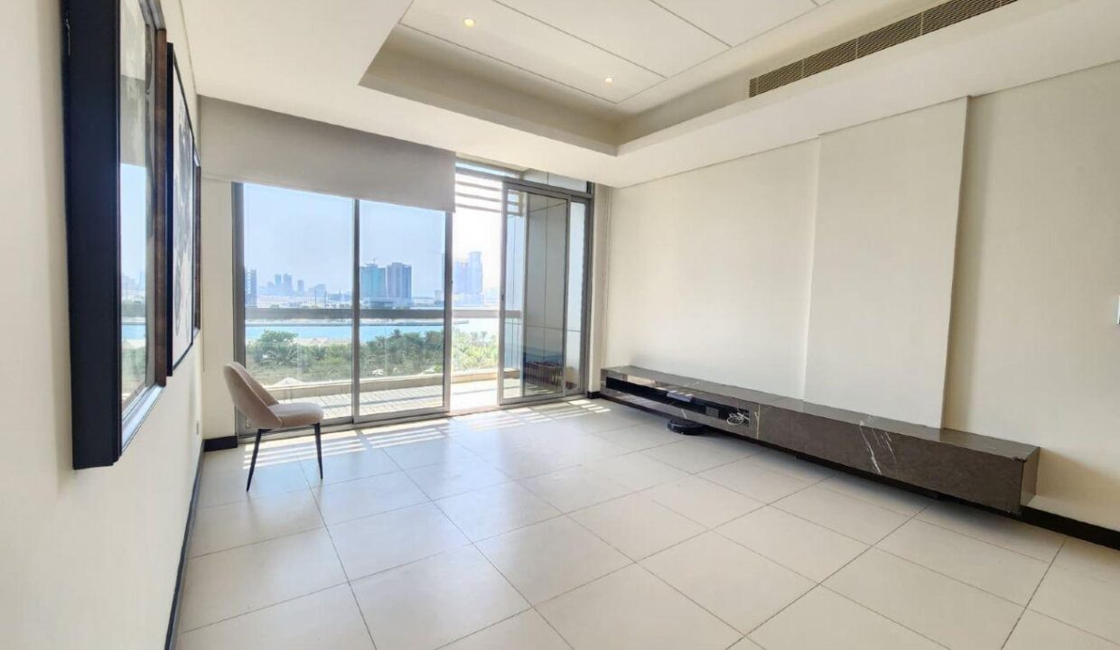 BEST PRICE !! *  LARGE FAMILY LAYOUT WITH SEA VIEW
