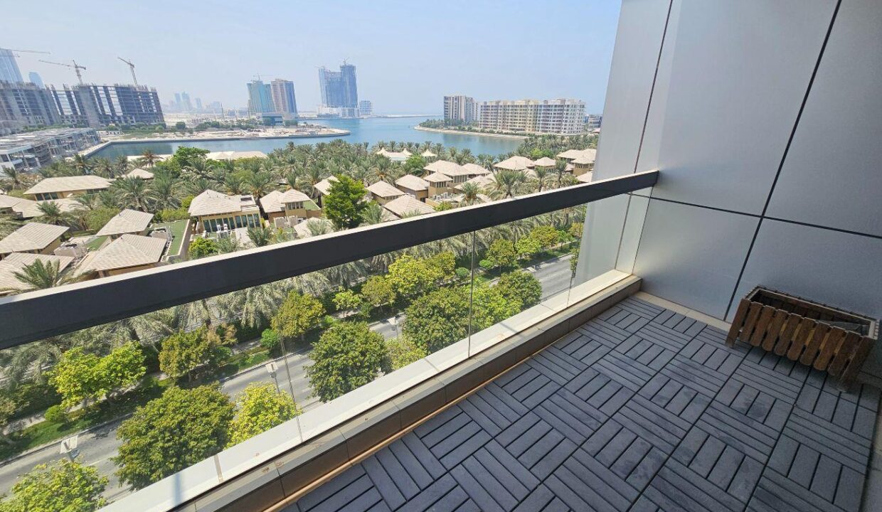 BEST DEAL FOR 3 BEDROOM * PARTLY FURNISHED * READY