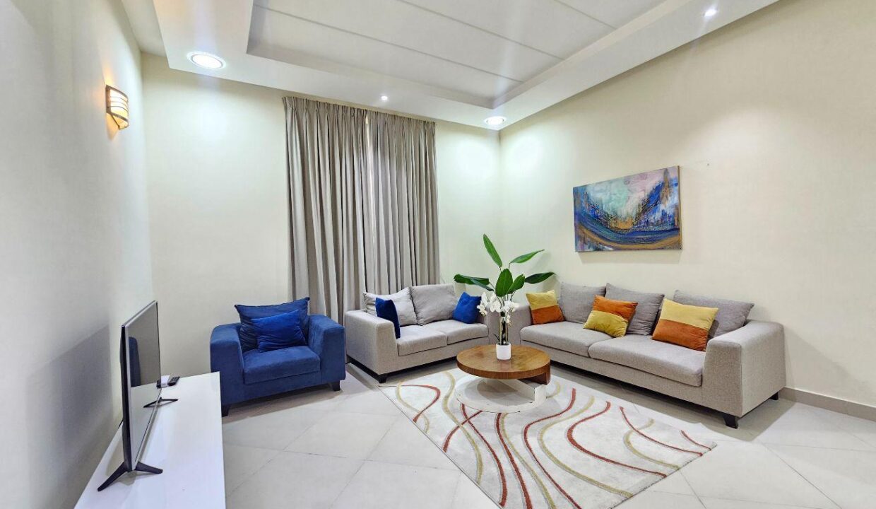 HOT DEAL | UNLIMITED EWA | SPACIOUS | MODERN |WIFI