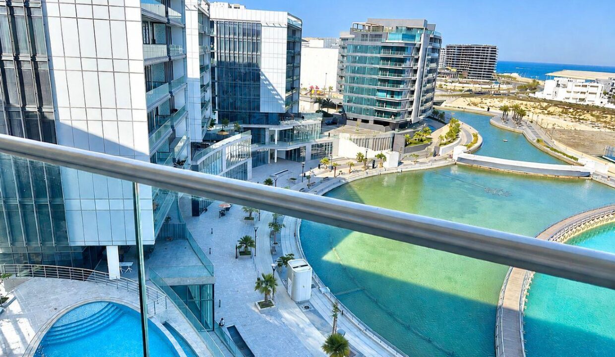AMAZING OFFER / SEA VIEW / SPACIOUS /TOP AMENITIES