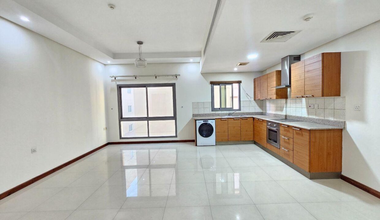 SPACIOUS | ALL INCLUSIVE | MOTHERCARE| POOL & GYM