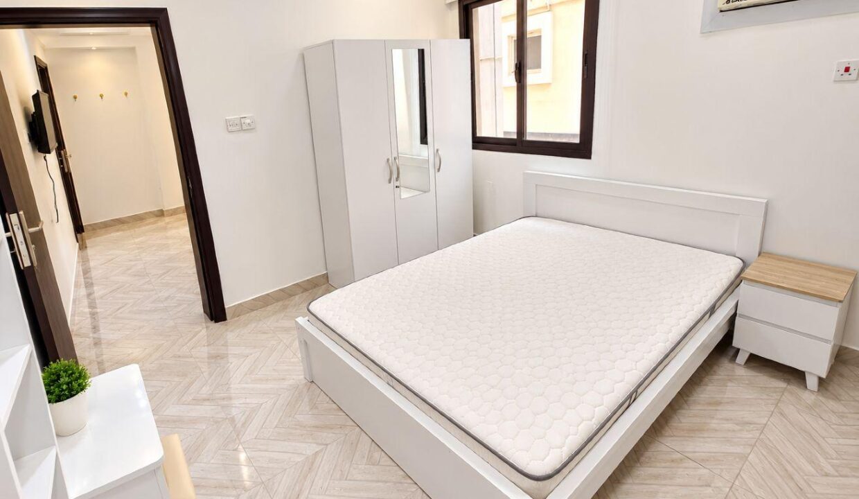 NEWLY RENOVATED STUDIO IN HOORA | WITH EWA & WIFI